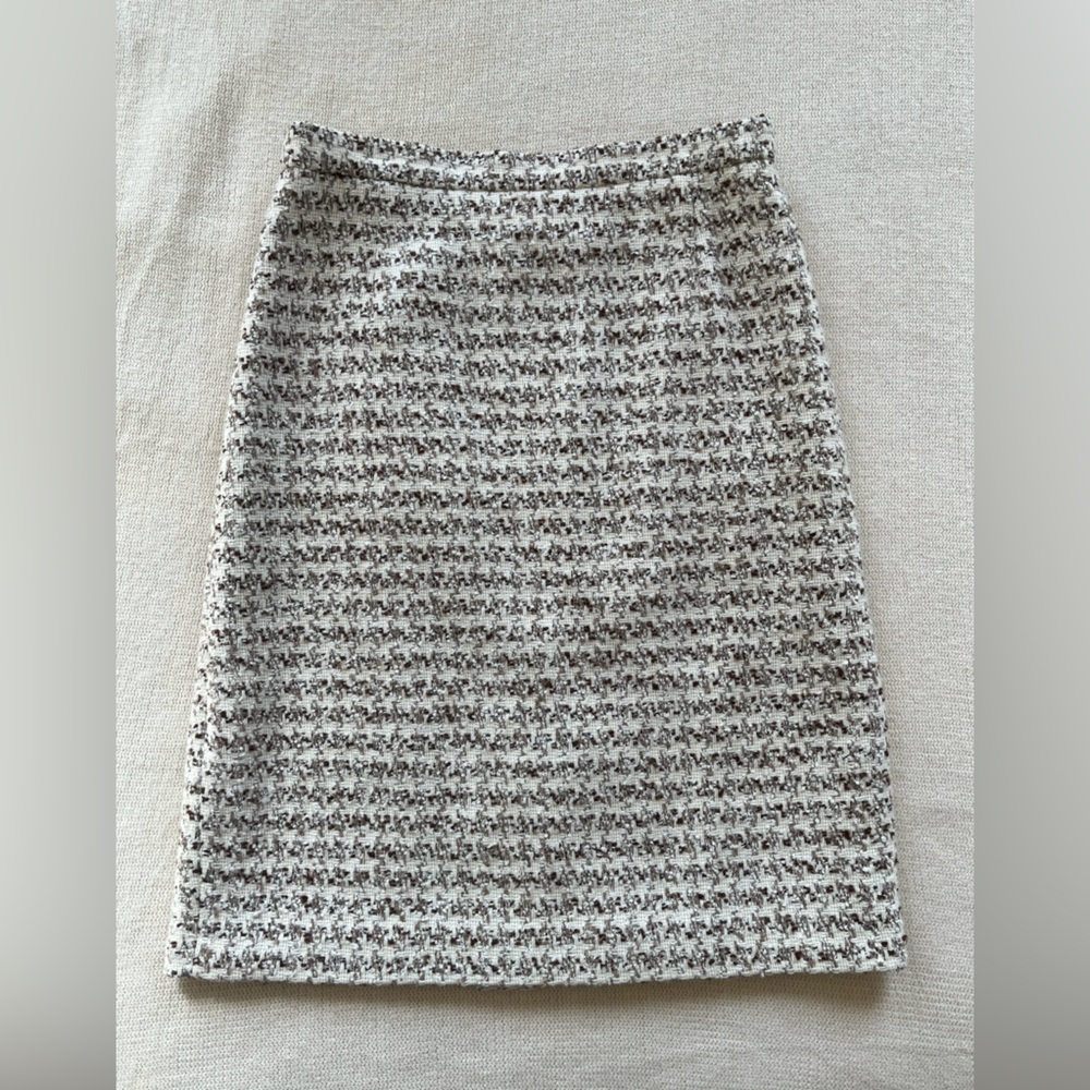Escada Tweed Pencil Midi Skirt